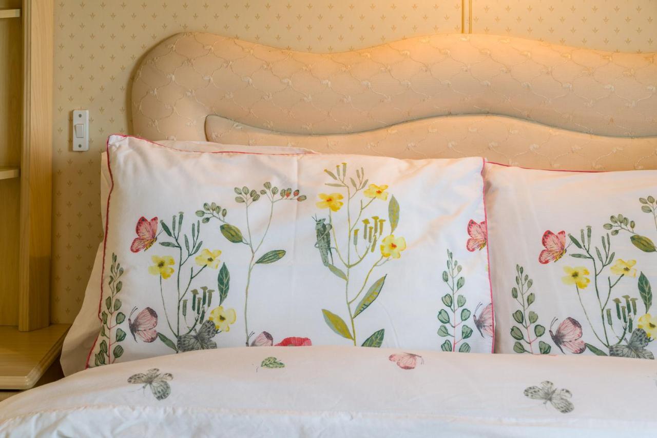 Toad Hall, Self Catering, Sleeps Four *