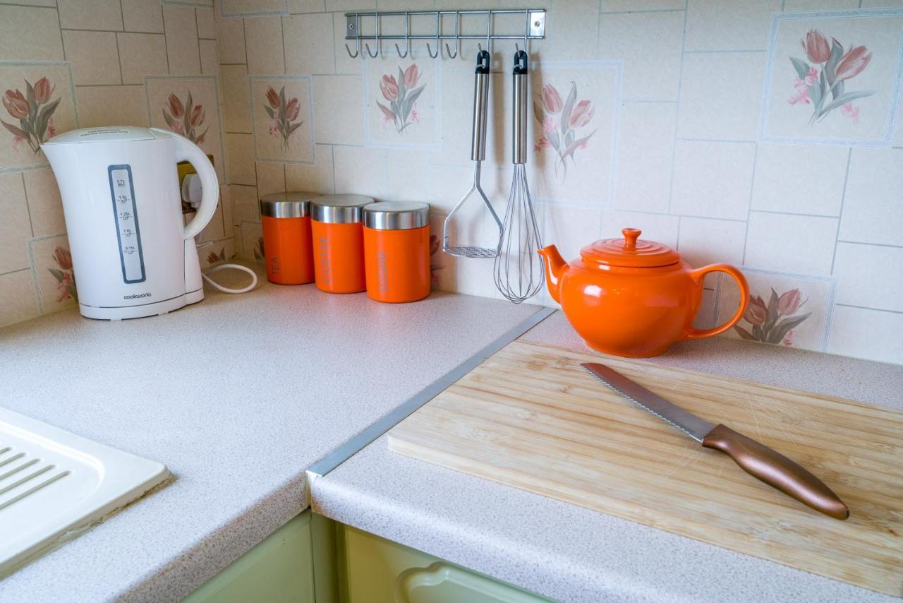 Apartment Toad Hall, Self Catering, Sleeps Four *