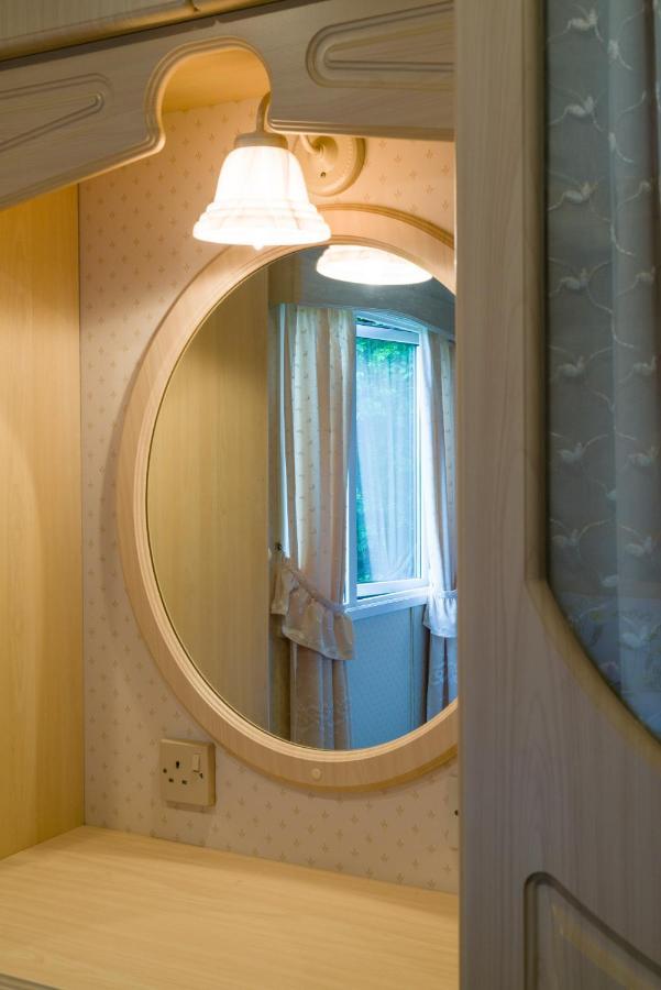 Apartment Toad Hall, Self Catering, Sleeps Four *