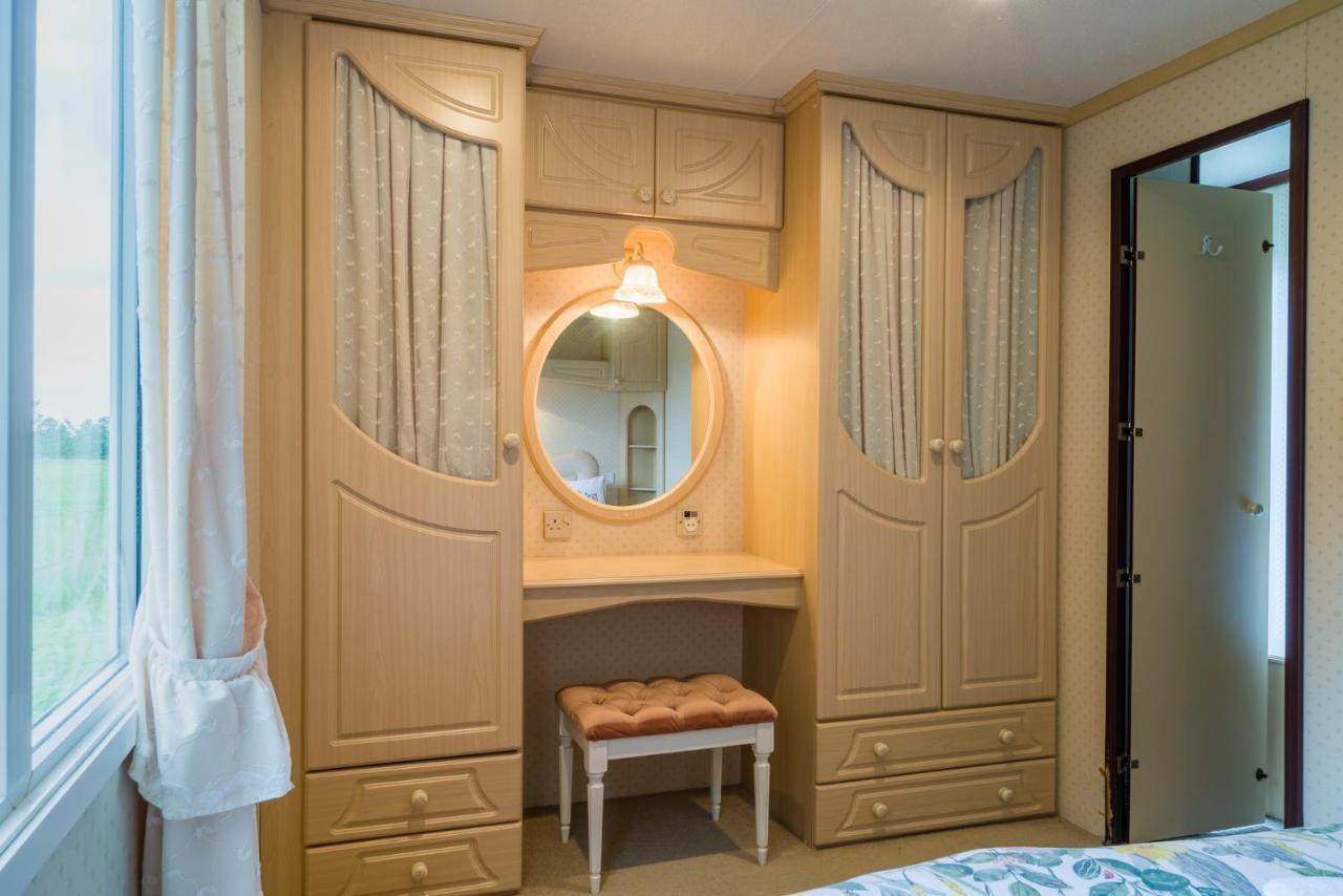 Apartment Toad Hall, Self Catering, Sleeps Four *
